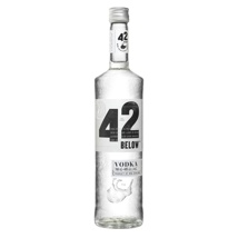 Vodka 42 Below Pure 40% Vol. 70Cl 